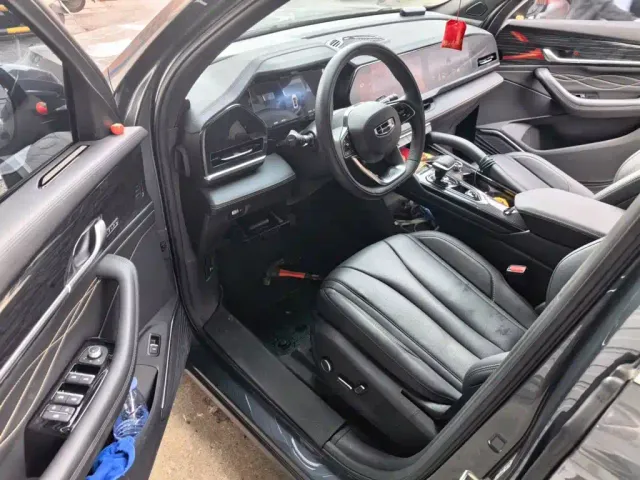 Geely Xingyue L — Фото автомобиля 11