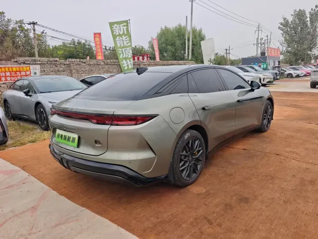 BYD Han L 2025 EV 701KM LiDAR Premium — Фото автомобиля 7