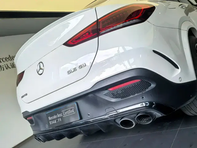 Mercedes-Benz GLE Coupe AMG — Фото автомобиля 9