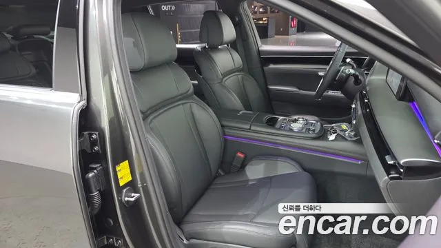 Genesis G90 RS4 — Фото автомобиля 16