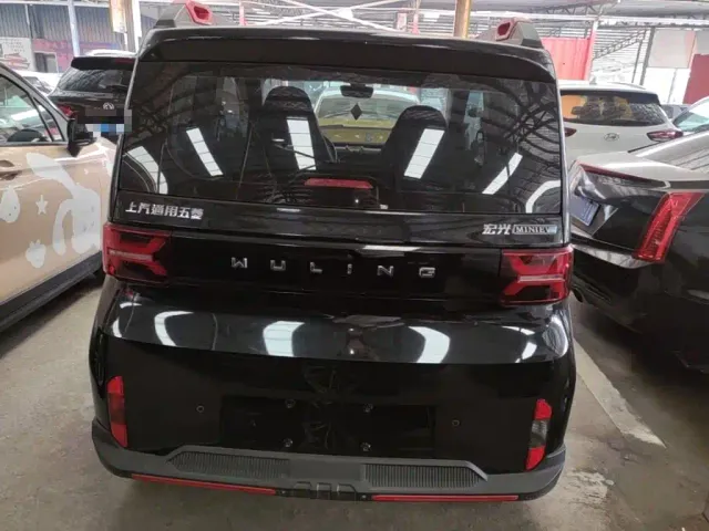 Wuling Hongguang Mini EV — Фото автомобиля 5