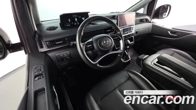 Hyundai Staria Staria — Фото автомобиля 5
