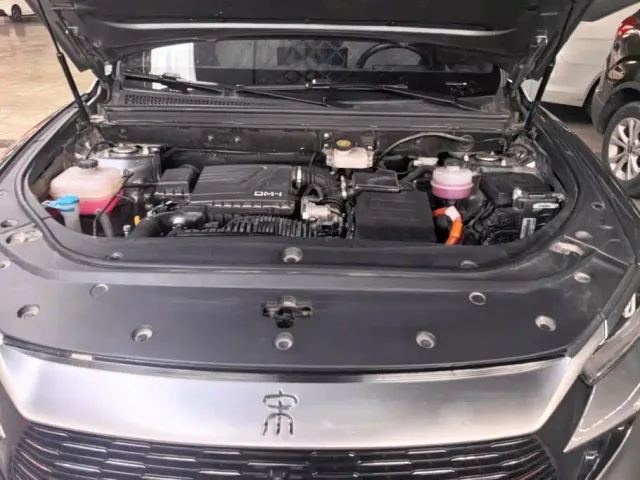 BYD Song Pro — Фото автомобиля 10