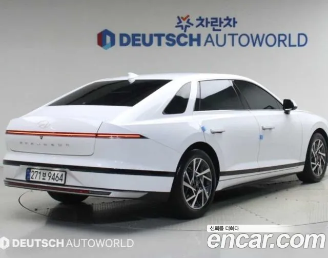 Hyundai Grandeur GN7 — Фото автомобиля 2