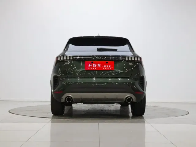 Lynk & Co 06 — Фото автомобиля 5