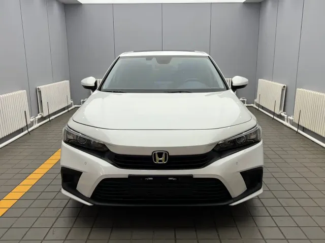 Honda Civic — Фото автомобиля 2