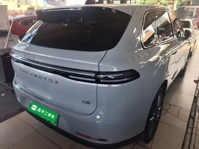 Leapmotor C10 — Фото автомобиля 6
