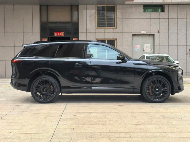 Xpeng G9 — Фото автомобиля 6