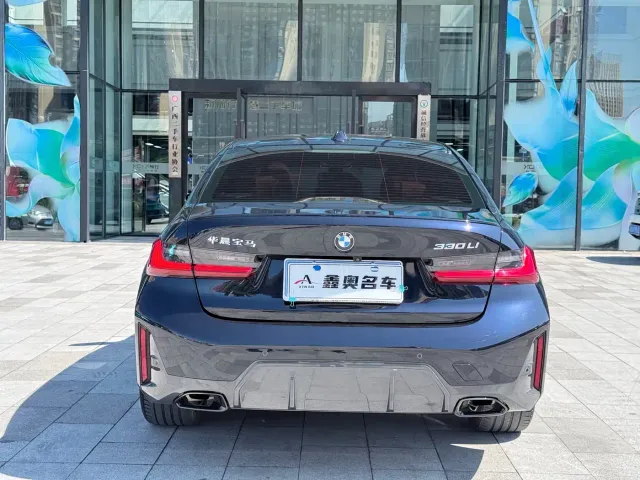 BMW 3 Series — Фото автомобиля 6