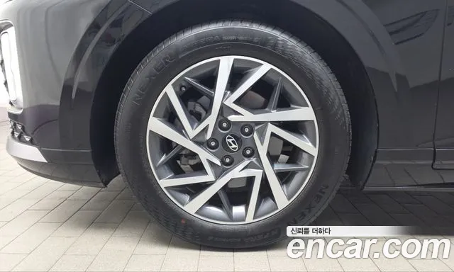 Hyundai Grandeur GN7 — Фото автомобиля 5