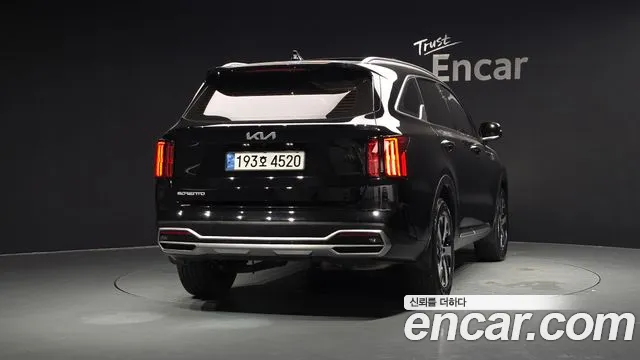 Kia Sorento Sorento 4-е поколение Бензин 2.5T 2WD — Фото автомобиля 3