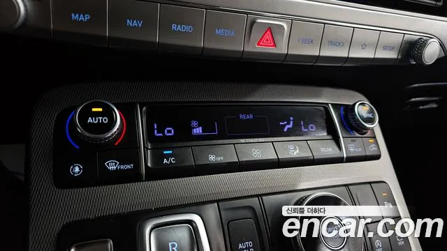 Hyundai Palisade Palisade Бензин 3.8 2WD — Фото автомобиля 16
