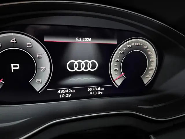 Audi Q5L — Фото автомобиля 10
