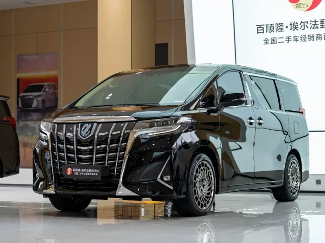 Фотография автомобиля — Toyota Alphard
