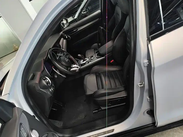 Alfa Romeo Stelvio — Фото автомобиля 14