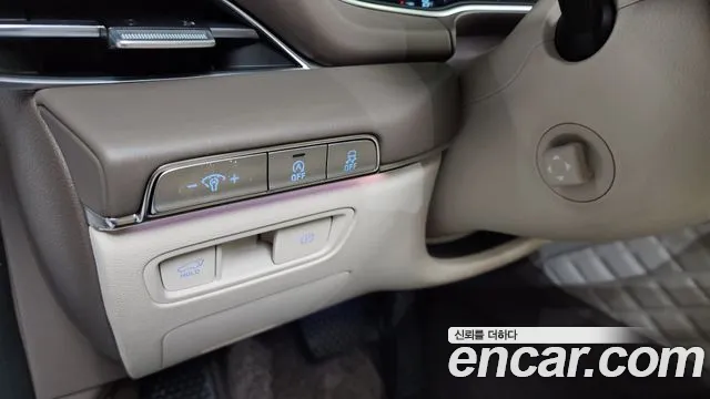 Genesis GV80 2.5T Бензин 2WD — Фото автомобиля 17