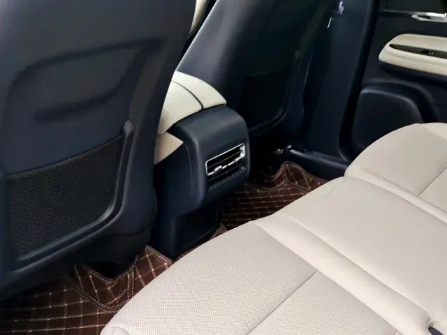 Lincoln Corsair — Фото автомобиля 9