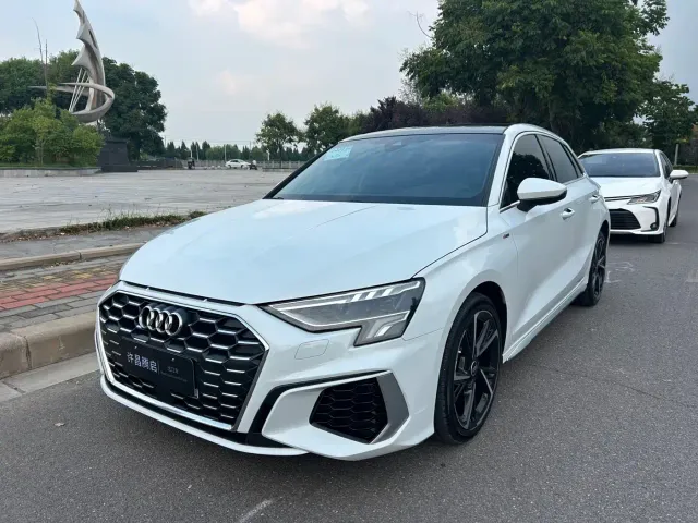 Фотография автомобиля — Audi A3