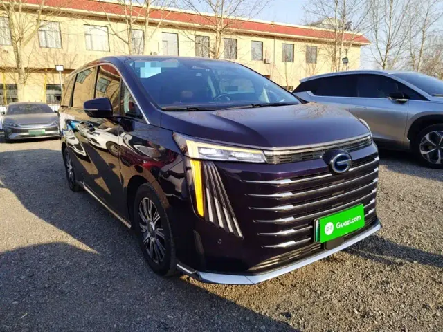 GAC Trumpchi E9 — Фото автомобиля 3