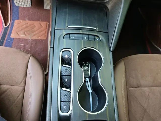 Buick Regal — Фото автомобиля 13