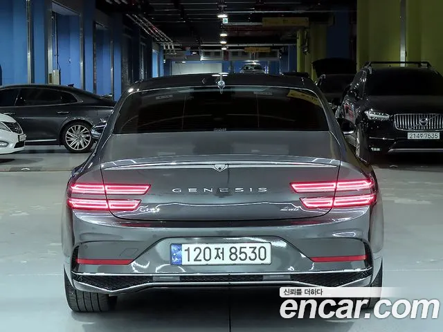 Genesis G80 Бензин 2.5 турбо AWD — Фото автомобиля 3