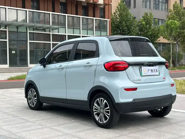 Leapmotor T03 — Фото автомобиля 8