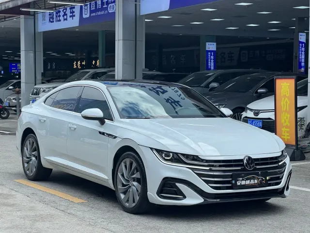 Volkswagen CC — Фото автомобиля 3
