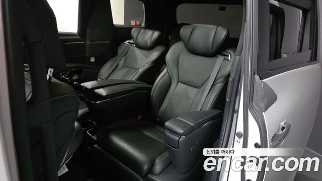 Toyota Alphard Generation 4 — Фото автомобиля 11