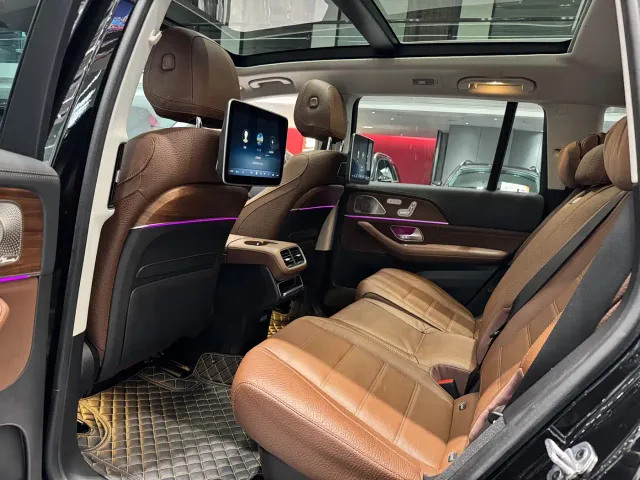 Mercedes-Benz GLS-Class — Фото автомобиля 18