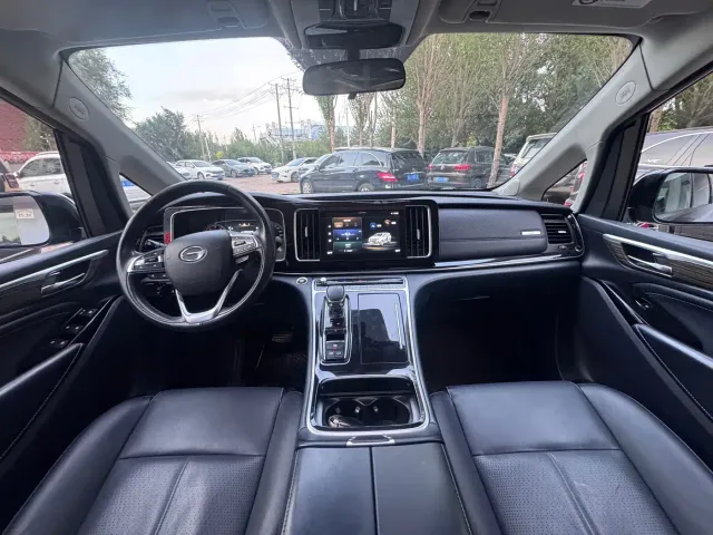GAC Trumpchi M8 — Фото автомобиля 6