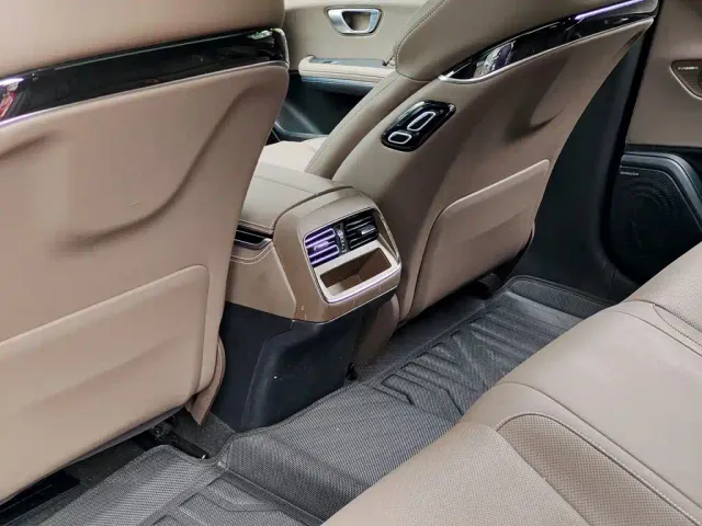 BYD Han — Фото автомобиля 9