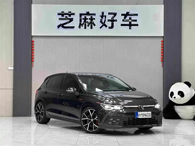 Volkswagen Golf GTI — Фото автомобиля 3
