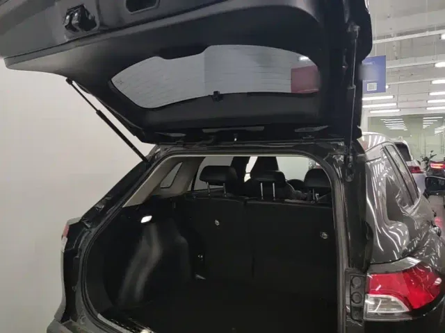 Toyota Frontlander — Фото автомобиля 18
