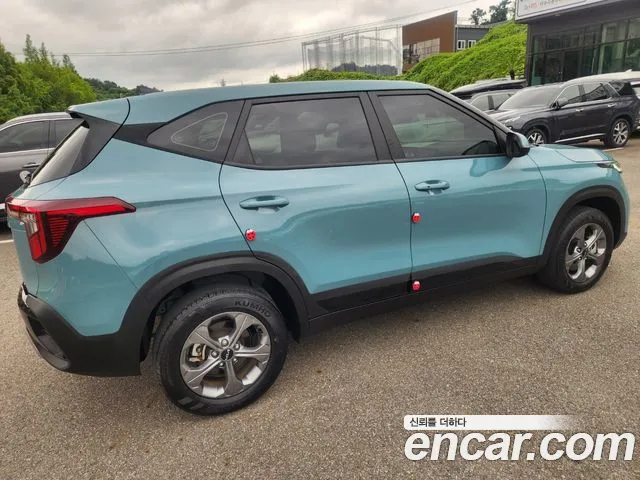 Kia Seltos Бензин 1.6 турбо 2WD — Фото автомобиля 3