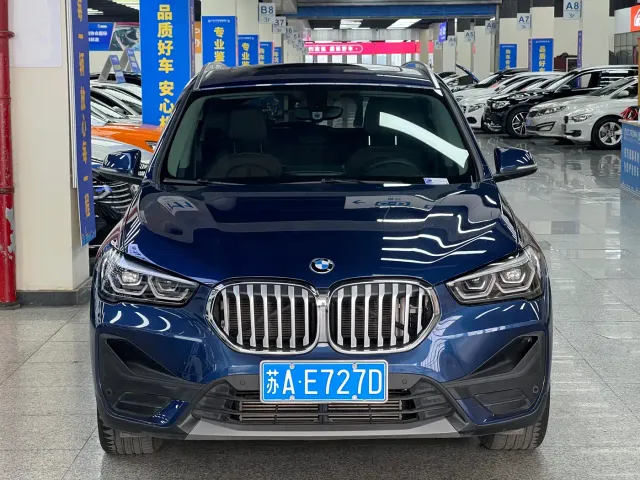 BMW X1 — Фото автомобиля 2