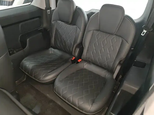Baojun KiWi EV — Фото автомобиля 16