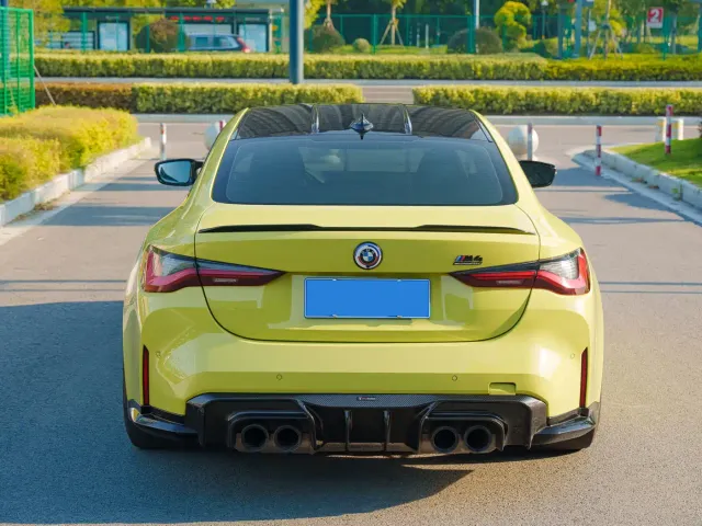BMW M4 — Фото автомобиля 6