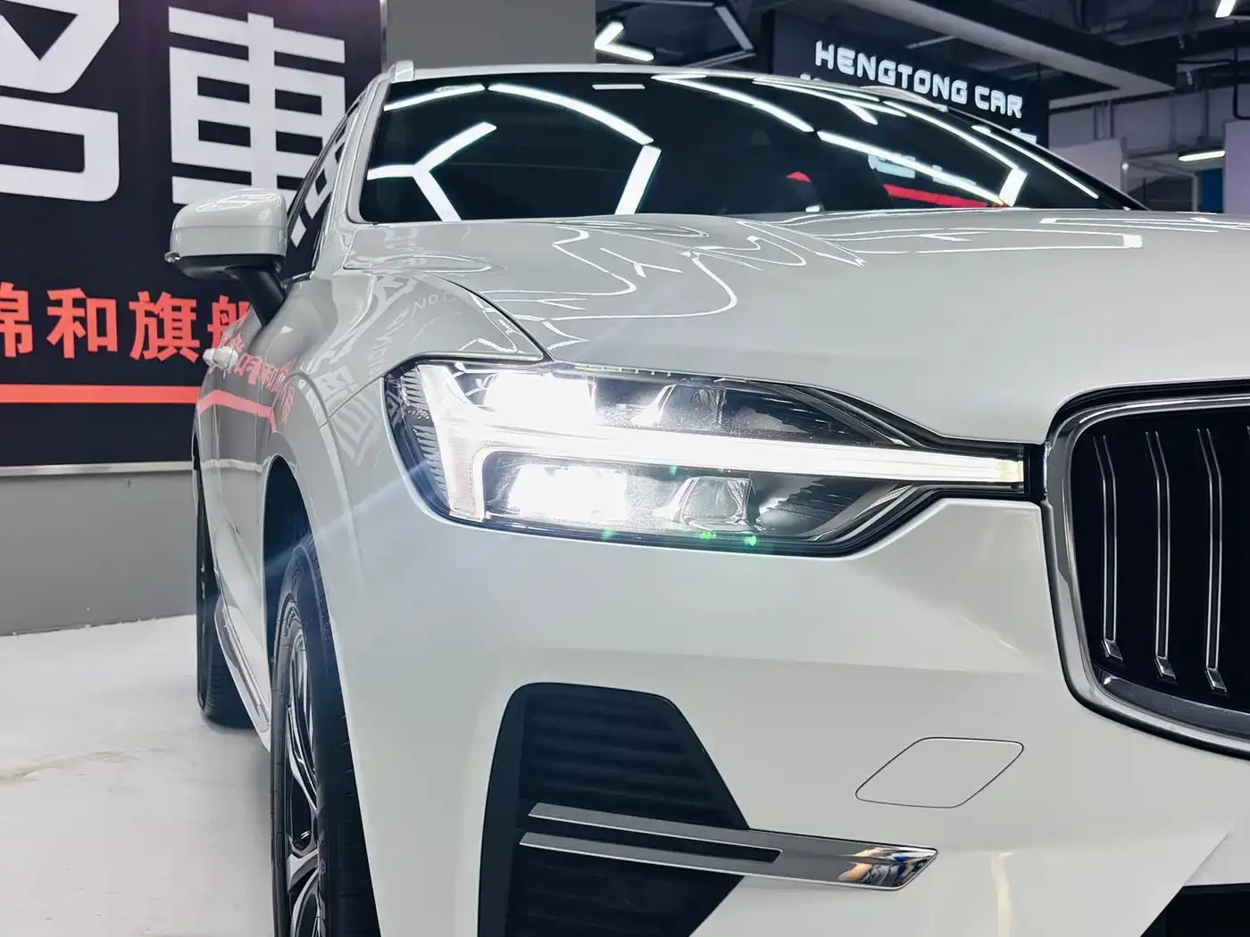 Volvo Volvo XC60 2024 B5 AWD Zhiyi Luxury Edition — Фото автомобиля 6