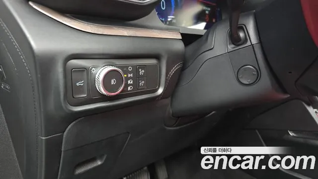 Ford Explorer Explorer 6 поколение 3.0 Platinum 4WD — Фото автомобиля 18
