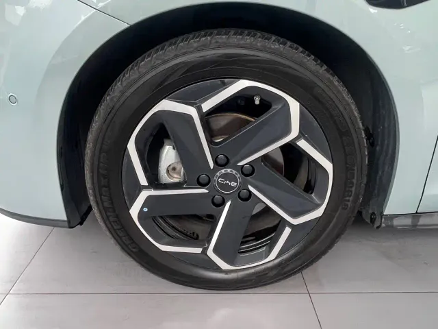 BYD Seal 06 New Energy 2025 DM-i Smart Drive Edition 120KM Flagship — Фото автомобиля 3