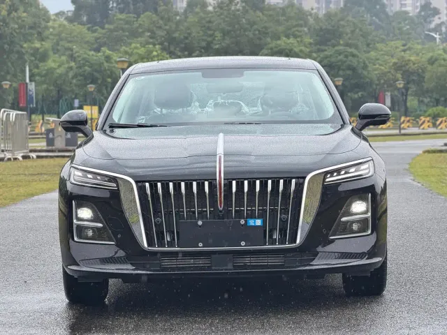 Hongqi H5 — Фото автомобиля 2