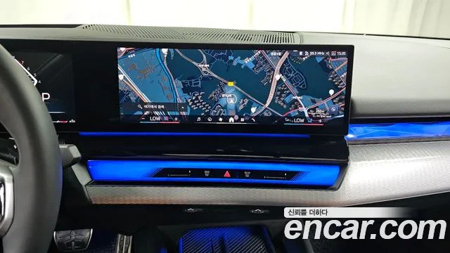 BMW 5-Series 5 серия (G60) 530i xDrive M Sport — Фото автомобиля 11