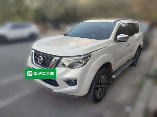 Фотография автомобиля — Nissan Terra