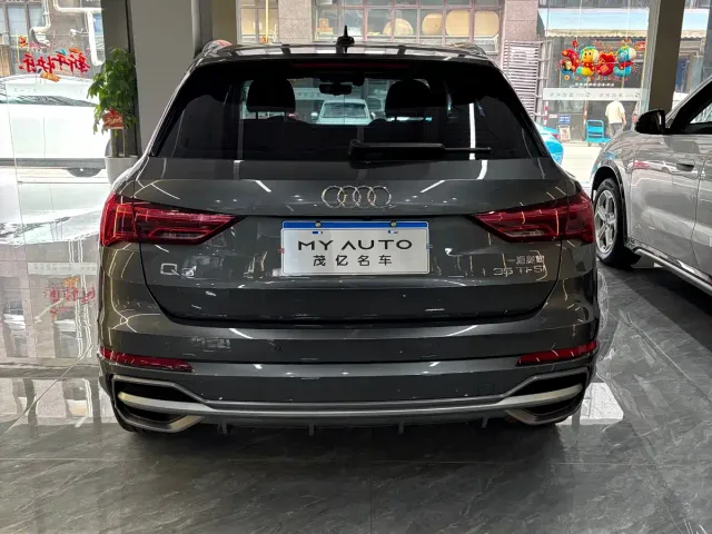 Audi Q3 — Фото автомобиля 6