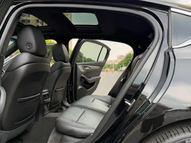 Cadillac CT5 — Фото автомобиля 25