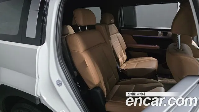 Hyundai Santa Fe MX5 — Фото автомобиля 17
