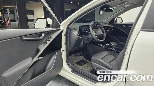 Kia Niro The All New — Фото автомобиля 15