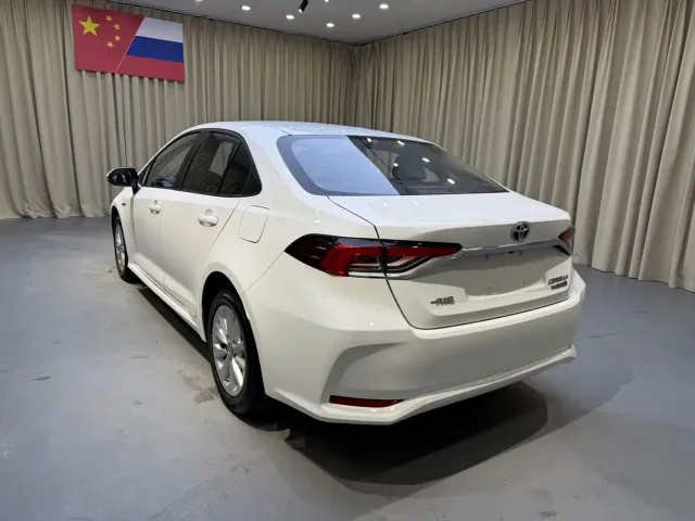 Toyota Corolla — Фото автомобиля 4