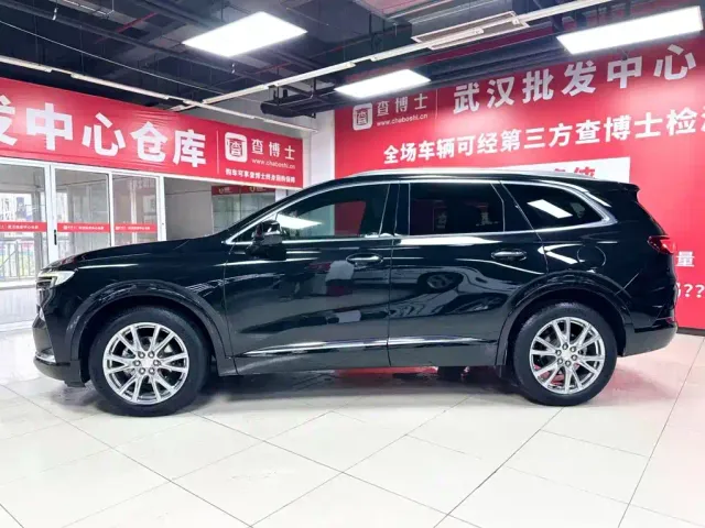 Buick Enclave — Фото автомобиля 4