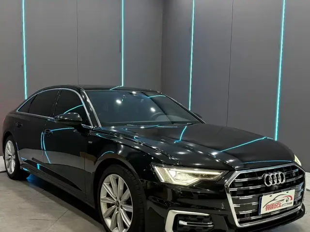 Audi A6L — Фото автомобиля 3